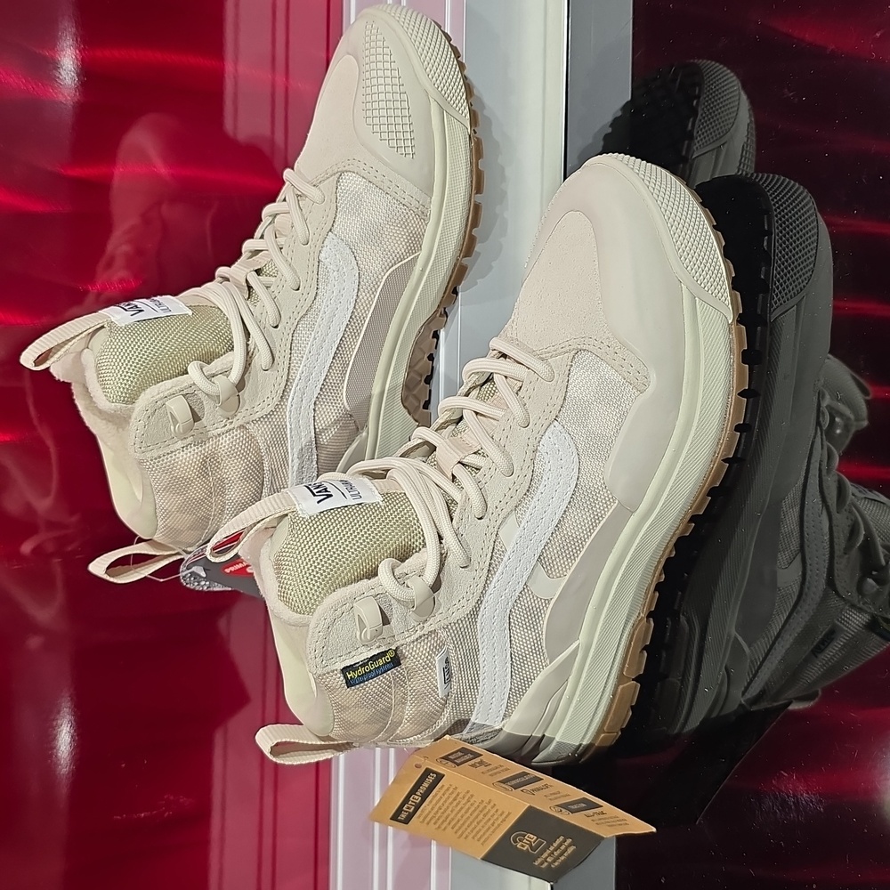 Vans UltraRange EXO Hi MTE Waterproof Boots Men's 3.5 Women's 5